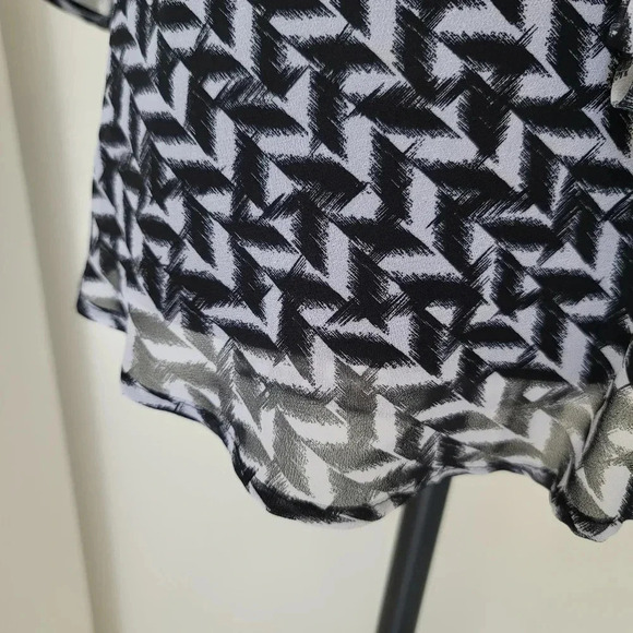 Womens A.N.A. White Black Boho Geometric Print Sheer Top Blouse Sz L - Picture 8 of 8